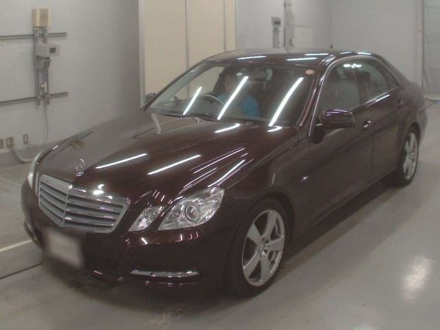 10106 Mercedes benz E class 212047C 2012 г. (CAA Tokyo)